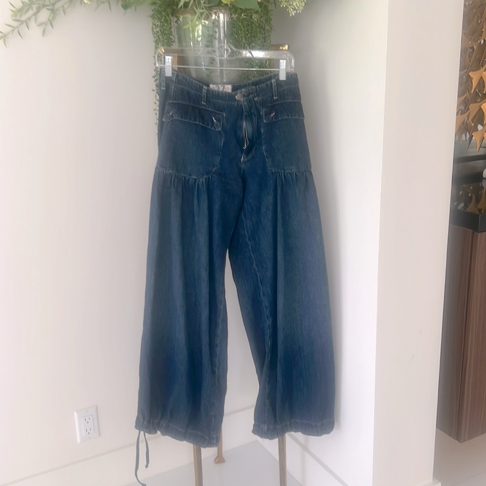 Free people baggy jeans